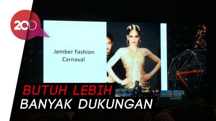 Pro-Kontra Jember Fashion Carnaval, Ini Kata Cinta Laura