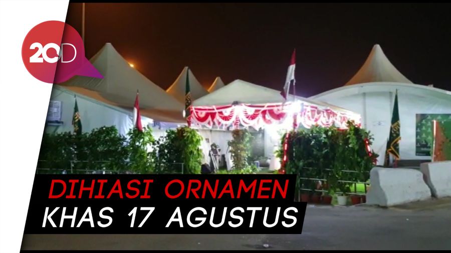Tenda Hijau di Arafah yang Terik