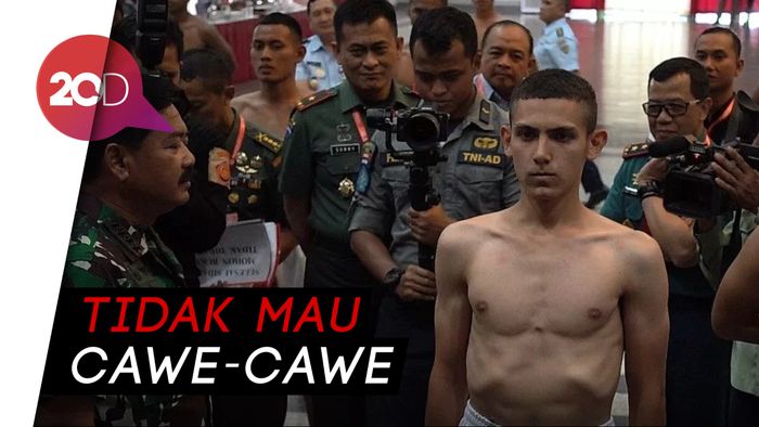 Menhan Percayakan TNI Dalami Keterkaitan Enzo dan HTI