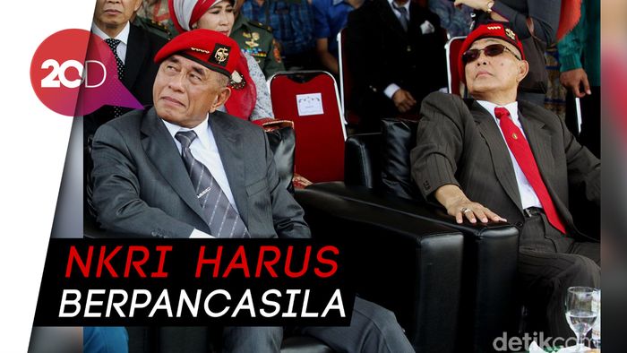 Try Sutrisno: NKRI Itu Berpancasila, Syariah Itu Pribadi