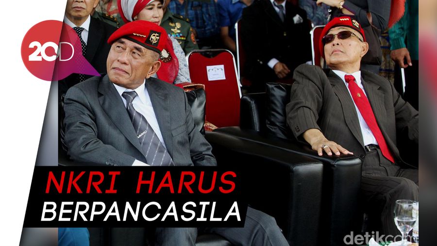 Try Sutrisno: NKRI Itu Berpancasila, Syariah Itu Pribadi