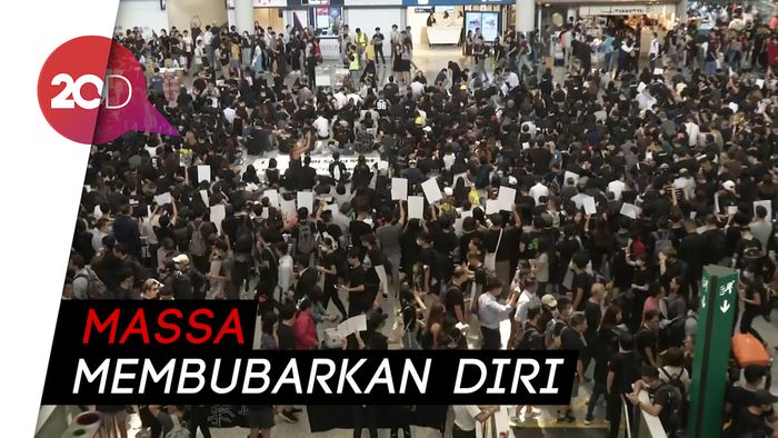 Sempat Lumpuh, Bandara Hong Kong Kembali Beroperasi