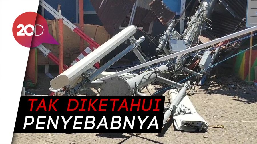Tower Ambruk Timpa Gedung SD di Maros, 8 Murid Luka-luka