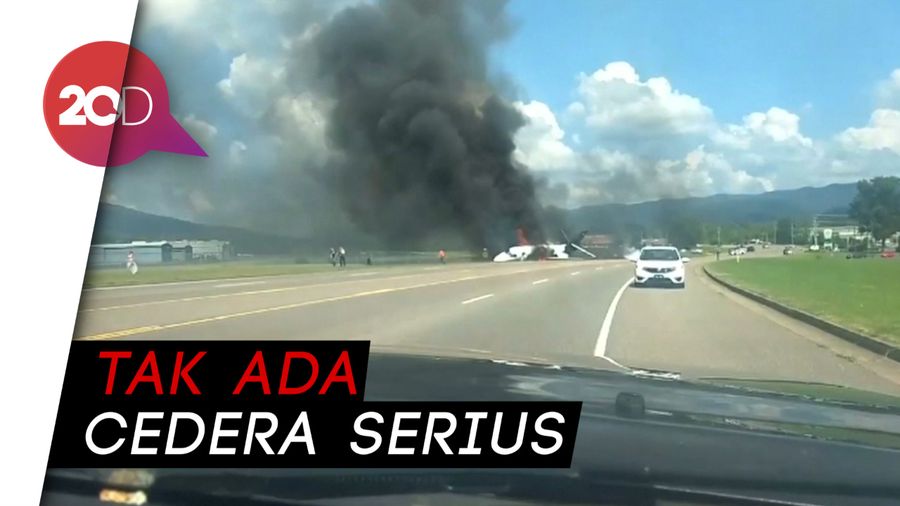 Detik-detik Penumpang Pesawat Cessna Terbakar Selamatkan Diri