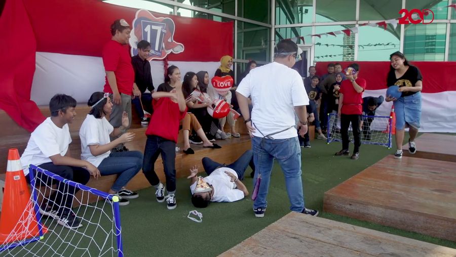 Seru! Sepakbola Terong, Tim detikcom VS Stand Up Indo