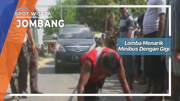 Lomba Menarik Minibus dengan Gigi Di Desa Kalikejambon Kecamatan Tembelang Jombang 