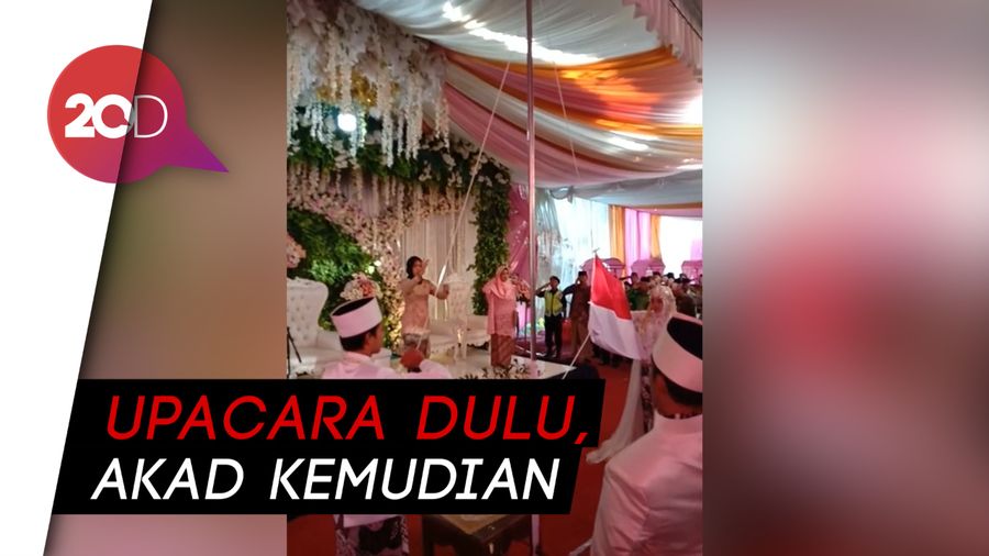 Merdeka! Pengantin di Kebumen Nikah Usai Upacara Bendera