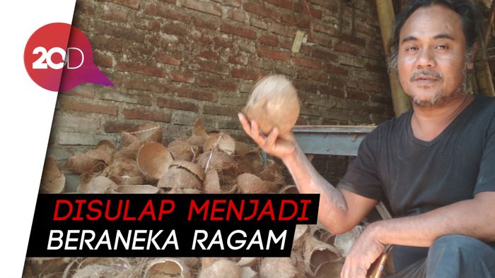 Intip Kerajinan Batok Kelapa di Blitar yang Tembus Pasar Global