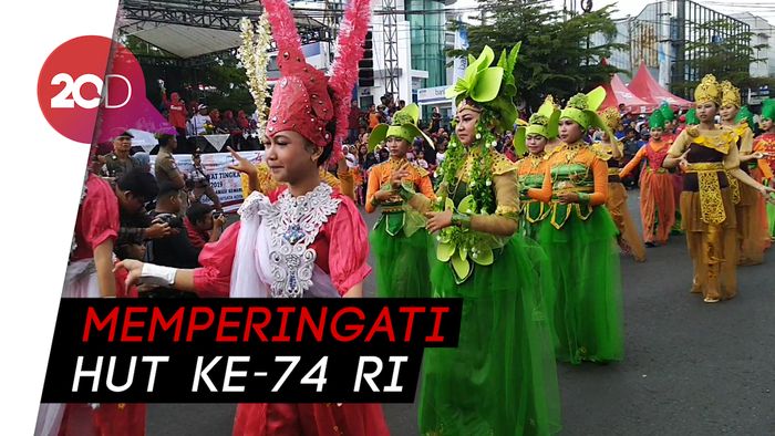 Melihat Semaraknya Pawai Alegoris di Kota Banjar