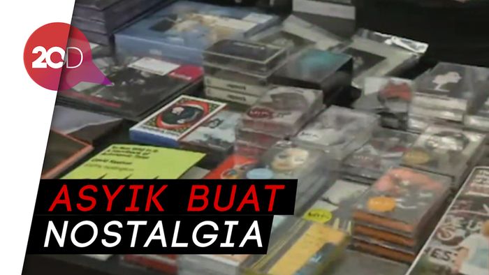 Ternyata Kaset Pita Masih Digandrungi Anak Muda Inggris Lho!