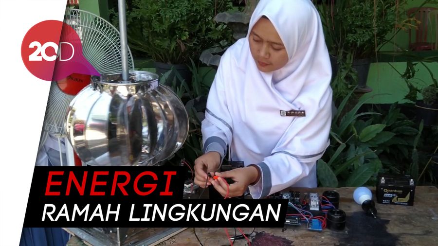 Siswa di Ponorogo Bikin Pembangkit Listrik Bertenaga Bayu