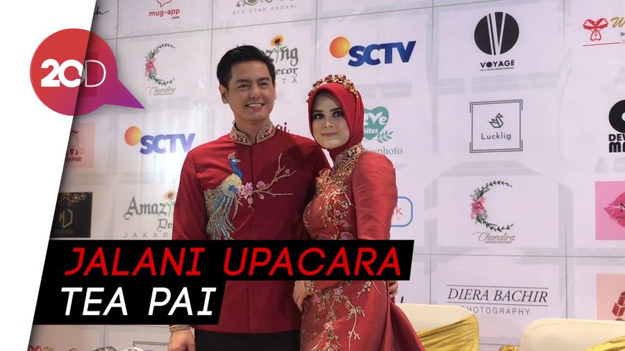 Cut Meyriska dan Roger Danuarta Gelar Resepsi Nuansa Tionghoa