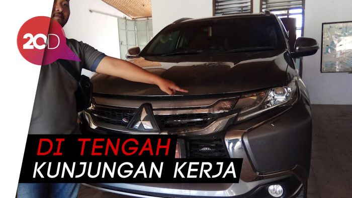 Bupati Tegal Diteror, Mobil Dinasnya Dibakar Pria Misterius