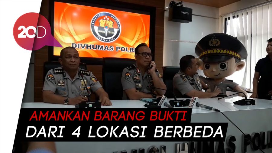 Teroris Perampok Toko Emas di Magetan Simpan Bom dan Senpi Rakitan!