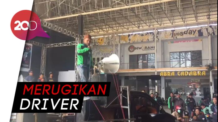 Tolak Perubahan Insentif, Ratusan Driver Ojol di Kendari Mogok