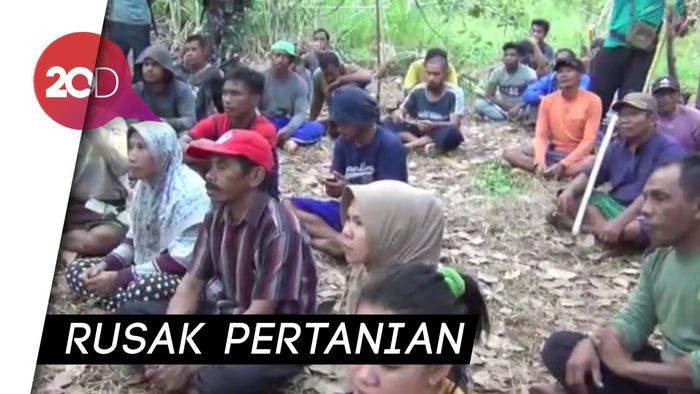 Warga Ngamuk dan Hadang Alat Berat Perusahaan Tambang di Konawe