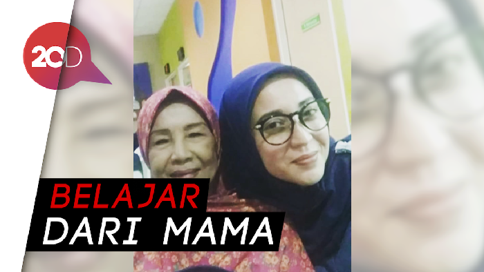 Devi Permatasari Ikhlas Lepas Kepergian Ibunda