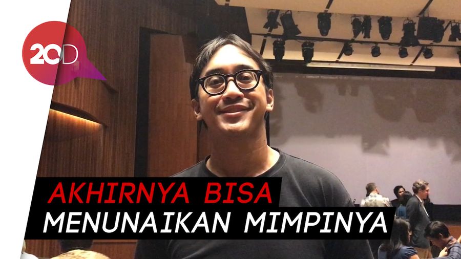 Dimas Danang Bangga Istrinya Dapat Beasiswa Broadway