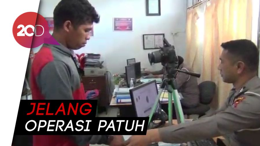 Warga Kendari Mendadak Serentak Bikin SIM, Ada Apa?