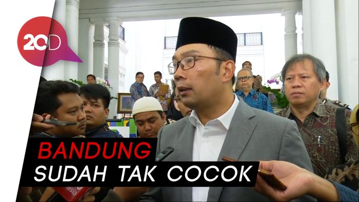 Ridwan Kamil Kaji Pemindahan Ibu Kota Jabar