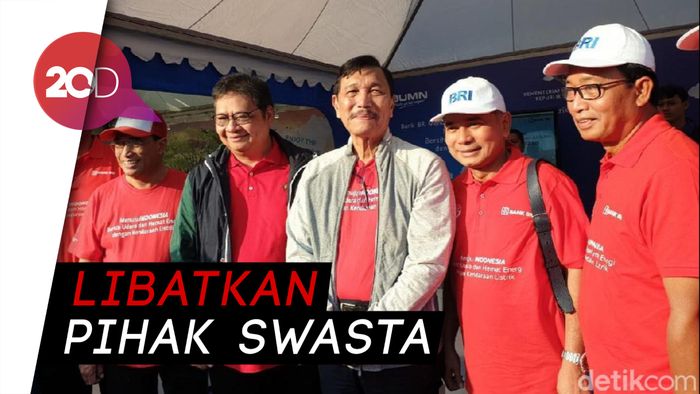 Luhut ke PLN Soal SPLU: Jangan Jadi BUMN Sentris!