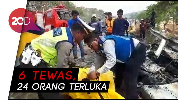 30 Korban Tol Cipularang Dievakuasi ke RSU Abdul Radjak Purwakarta