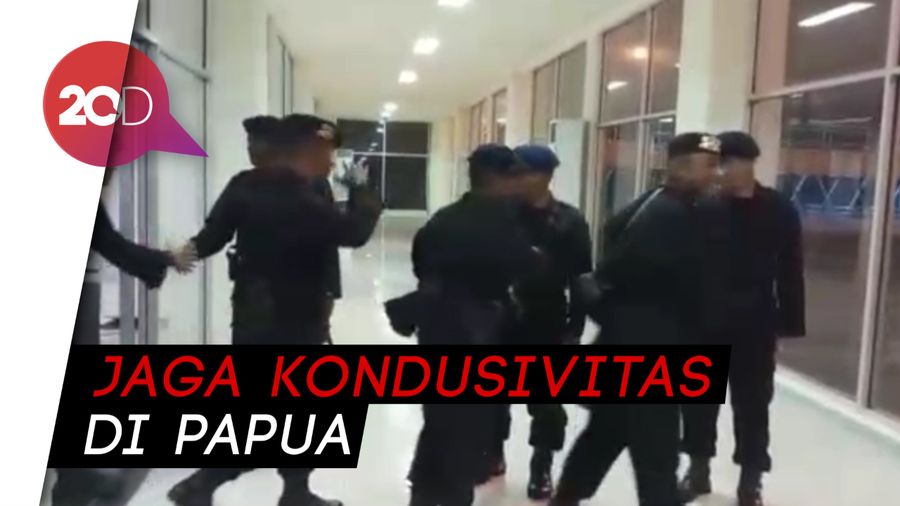 Lagi, Polda Sultra Terbangkan 100 Personel Brimob ke Papua