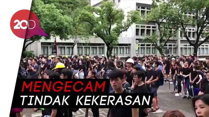 Video Ratusan Pelajar di Hong Kong Bolos Sekolah Demi Ikut Demo