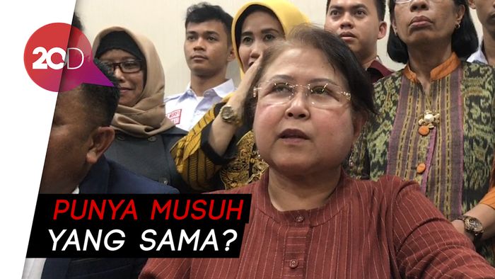 Sempat Berseteru, Farhat Abbas Dukung Elza Syarief Lawan Nikita Mirzani