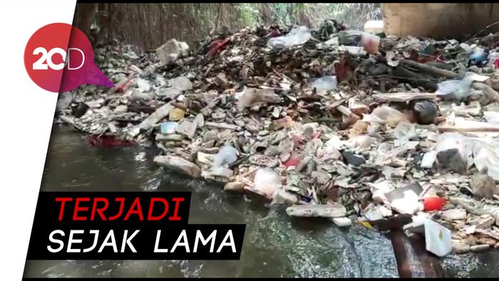 Cerita Warga Soal Sampah di Kali Baru Bogor