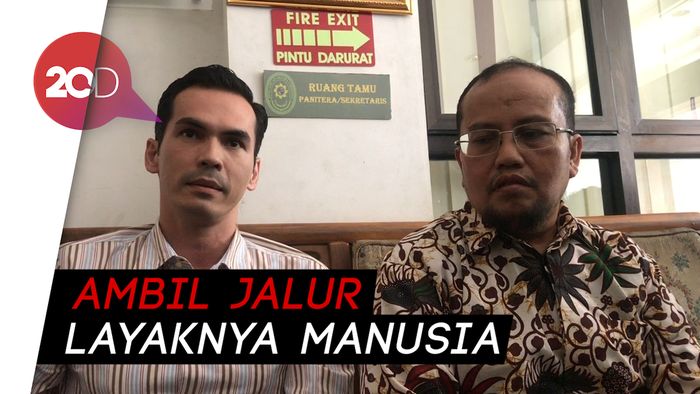 Atalarik Minta Tsania Marwa Bersihkan Namanya Atas Kasus Kekerasan