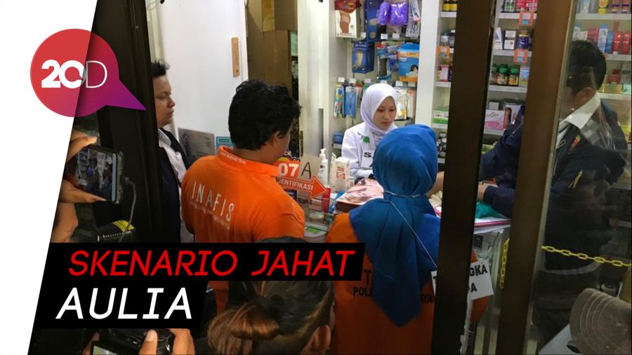Aulia Kesuma Siapkan Jus Maut untuk Suami dan Anaknya