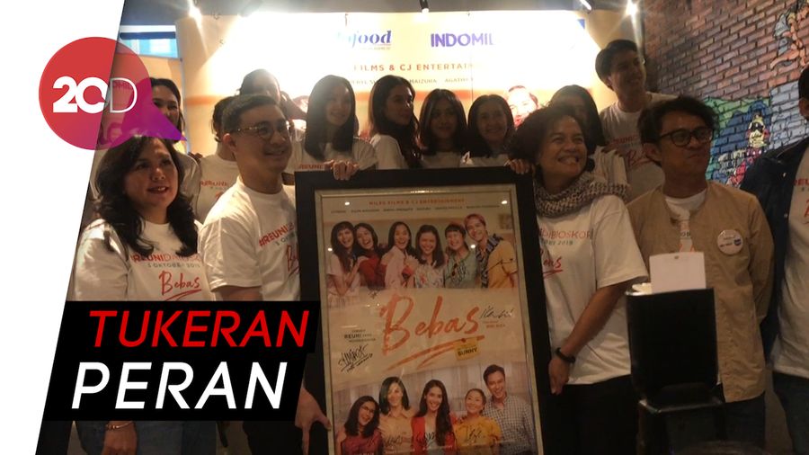 Begini Cara Pemain Film Bebas Dalami Karakter Anak SMA 90-an