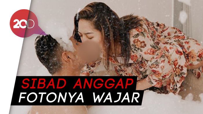 Foto Mesranya Dihujat, Siti Badriah: Netizen Aja Mikirnya Porno