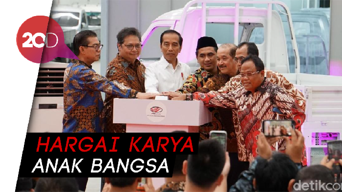 Jokowi: Selama Kita Hargai Karya Bangsa, Esemka Akan Laku di Pasaran