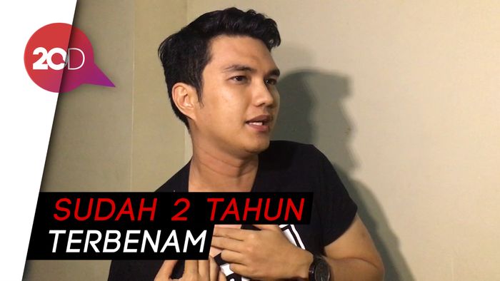Aldi Taher Tanam Alat Kemoterapi di Dalam Dadanya