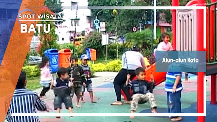 Air Mancur Alun-alun Kota Batu Malang