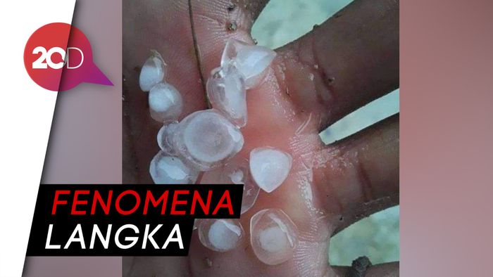 Enam Desa di Sigi Sulteng Diguyur Hujan Es