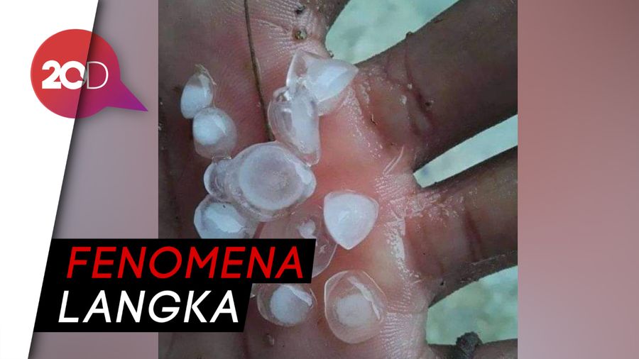 Enam Desa di Sigi Sulteng Diguyur Hujan Es