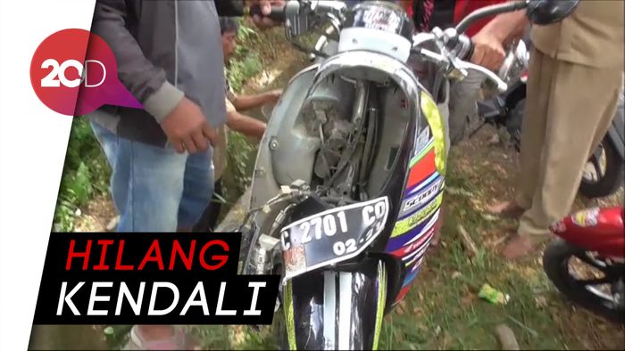 Ngebut, Dua Pengendara Motor di Polman Tabrakan