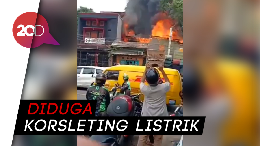 Rumah di Potlot Terbakar, 8 Damkar Diterjunkan