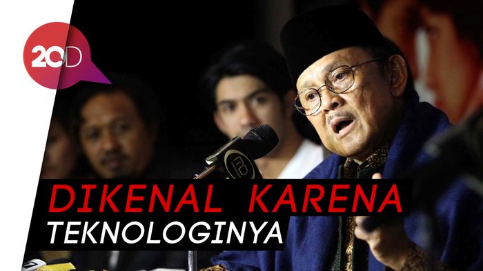 Amien Rais: BJ Habibie Bikin Indonesia Dihormati Dunia Internasional
