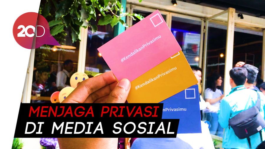 Makan Waffle Gratis Sambil Konsultasi soal Privasi di Facebook Cafe
