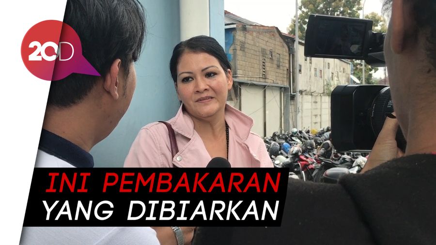 Soal Kabut Asap Riau, Melanie Subono Minta Masyarakat Bergerak