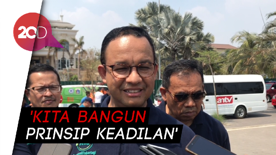 PKL di Trotoar Tuai Polemik, Anies: Jangan Kita Diskriminatif