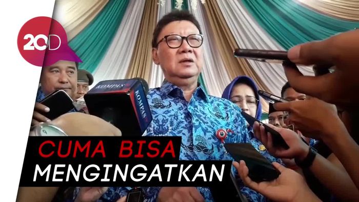 Pejabat Daerah Absen Rapat Karhutla, Mendagri: Tak Bisa Beri Sanksi