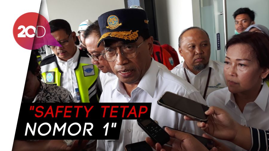 Dampak Kabut Asap, 30 Persen Penerbangan Dibatalkan