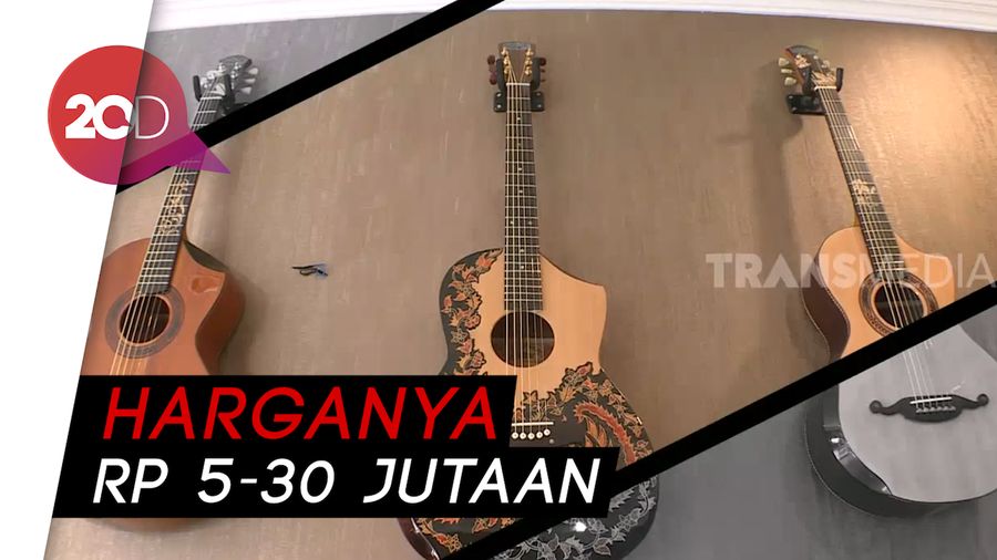 Limited Edition! Gitar Batik Surakarta yang Mendunia