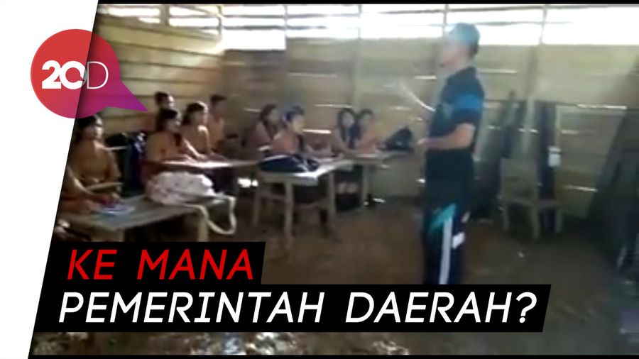 Memprihatinkan! Atap SMA 3 Huruna Nias Jebol, Lantai Mirip Kubangan