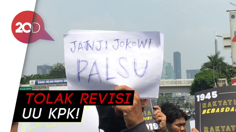Revisi UU KPK Disahkan, Koalisi Masyarakat Berbaju Hitam Demo di DPR!
